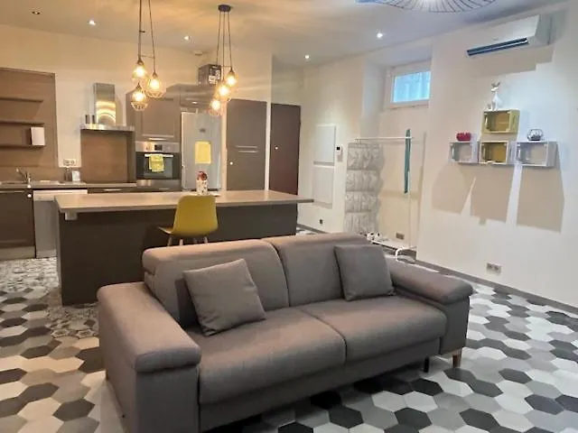 Appartement Idealement Situe